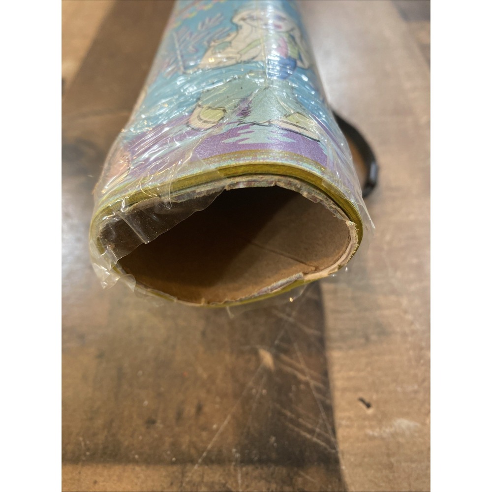 BRATZ Dolls‎ Holiday Christmas Wrapping Paper Roll 70 Sq Ft Gift Wrap Vtg ~ Read - Picture 7 of 11